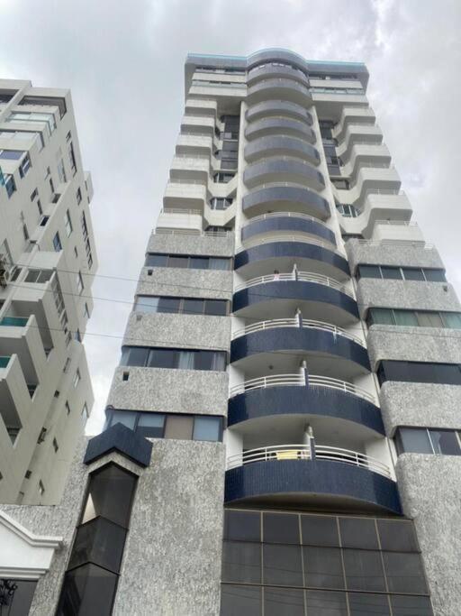 , Vista A La Ciudad Antigua Y Playa Apartamento *